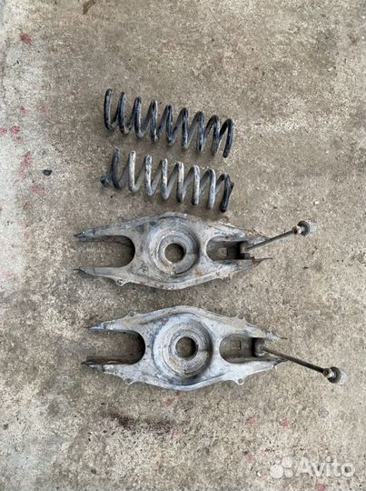 Задний рычаг Mercedes w212 e-klass Мерседес Е212