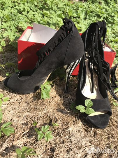 Туфли женские новые