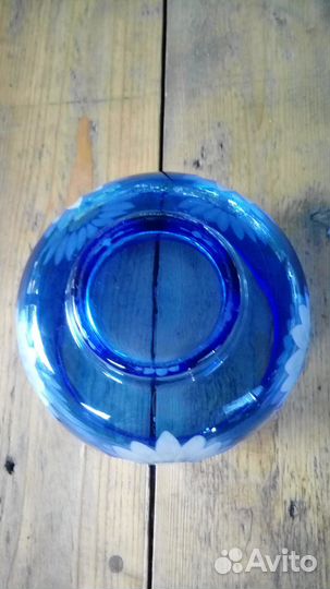 Ваза хрустальная синяя с подсолнухами СССР