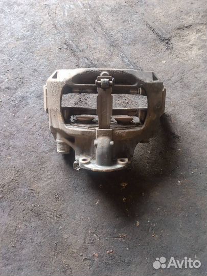 Суппорт тормозной DAF XF 95 2005