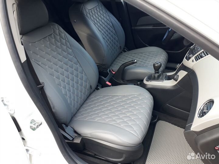 Установка авточехлов выезд мастера