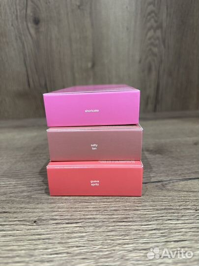 Чехлы Rhode Summer Lip Case