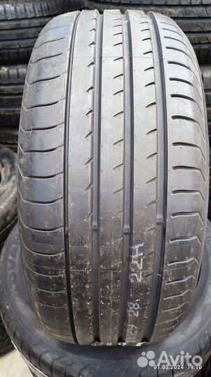 Yokohama Advan Sport V105S 235/50 R18 101Y