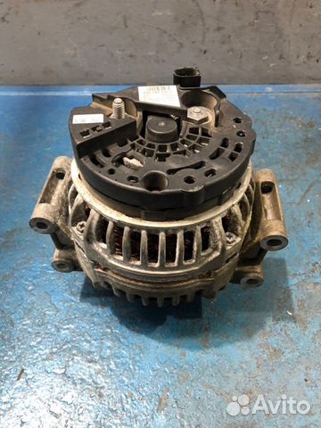 Генератор Audi A4 B8