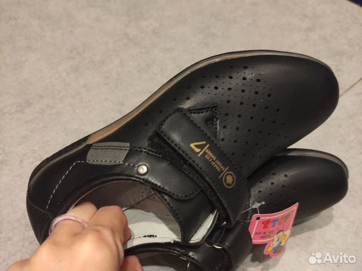 Туфли школьные новые для мальчика 34 размер