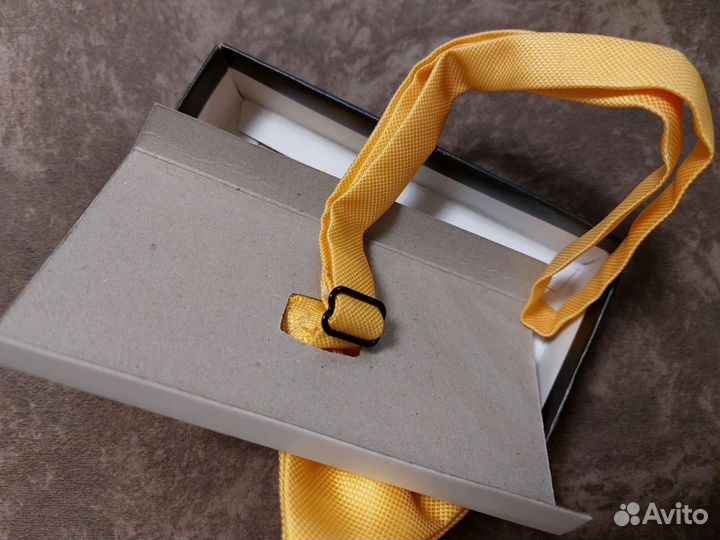 Бабочка галстук