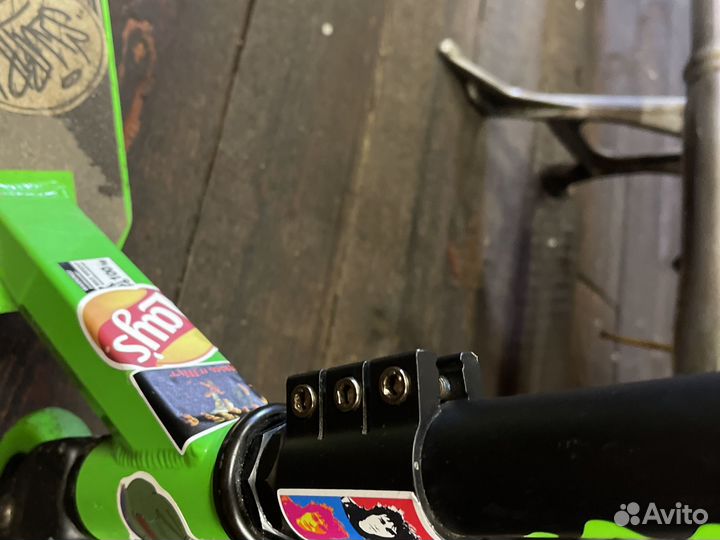 Трюковой самокат