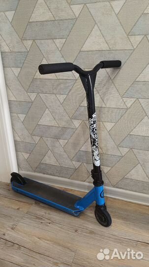 Трюковой самокатТрюковой самокат Oxelo MF ONE