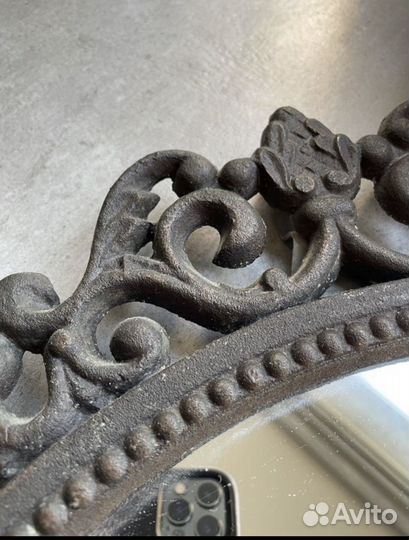 Зеркало чугунное винтажное. СССР 1970