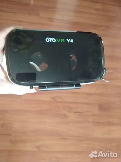 Очки виртуальной реальности для телефона