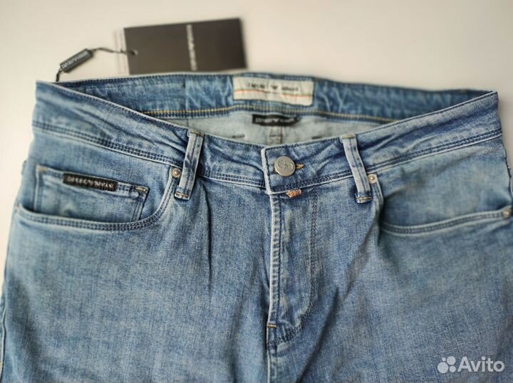 Джинсы Armani летние светлые р. 31-38