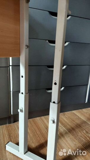 Растущая парта и стул