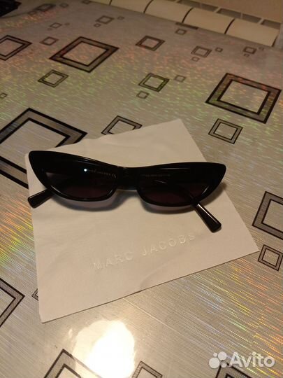 Солнцезащитные очки mark jacobs
