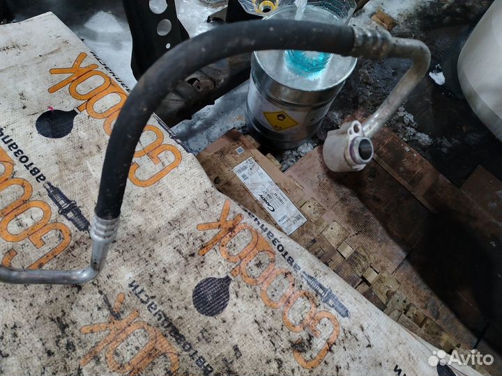 Трубка кондиционера Skoda Fabia 2