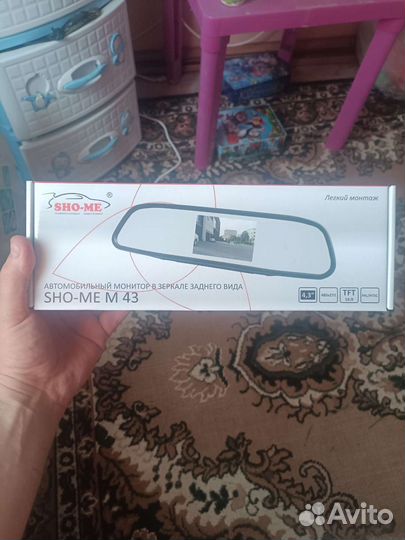 Зеркало заднего вида с монитором sho-me