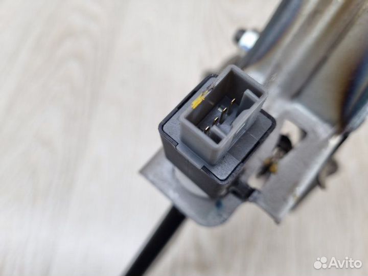 Педаль тормоза Hyundai Solaris 2