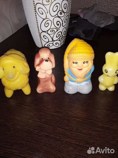 Старинный резиновый петух клоун и другие