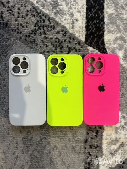 Чехол на iPhone 13 про