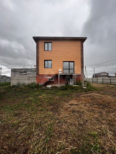 Дом 219,3 м² на участке 13,5 сот.