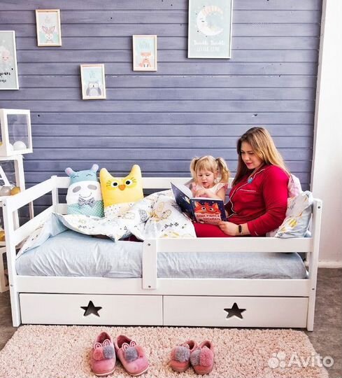 Кроватка для малыша берёза с бортиком софа