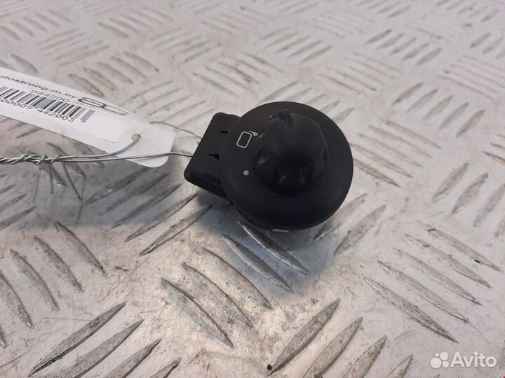 Кнопка (выключатель) Mini Cooper R56 2010