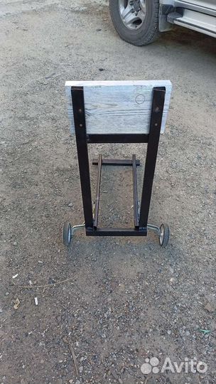 Стойка для мотора