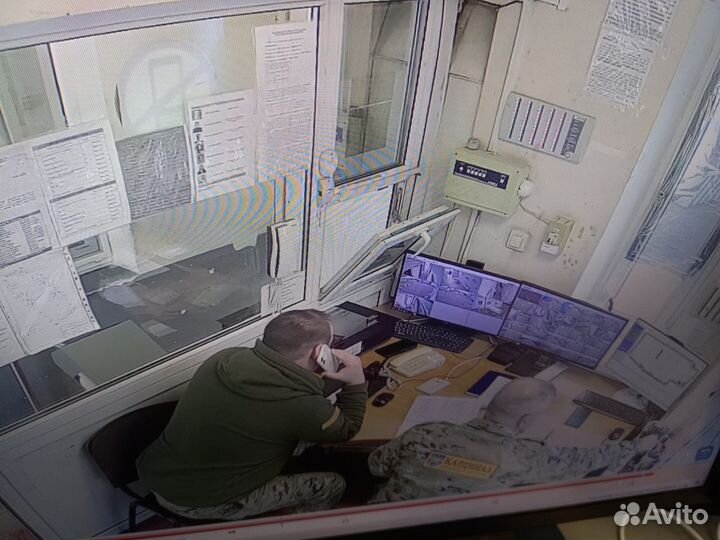Охранник