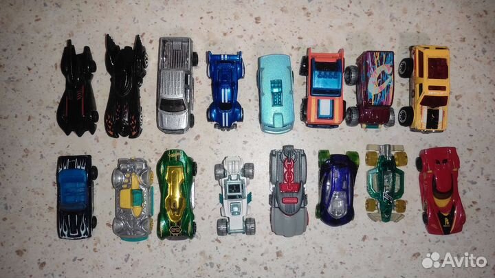 Hot Wheels машинки 16 штук