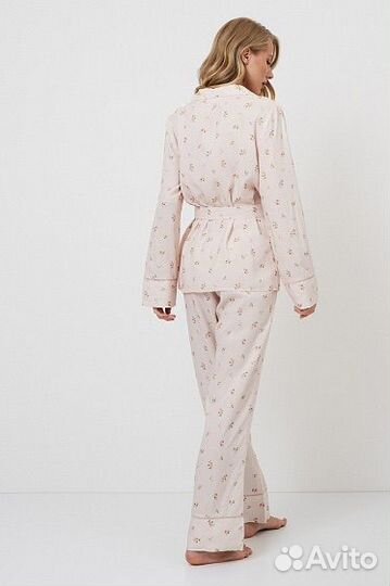 Freesia Пижама женская со штанами Aruelle