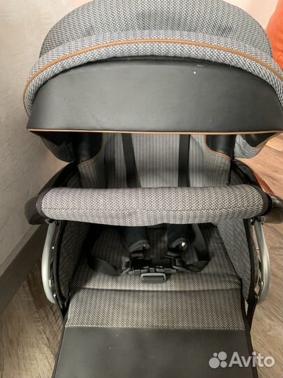 Продам детскую коляску 2в1