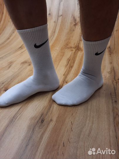 Носки Nike высокие белые