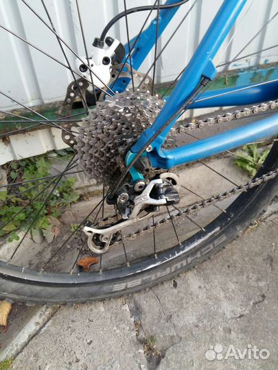 Cube LTD Team (2011)