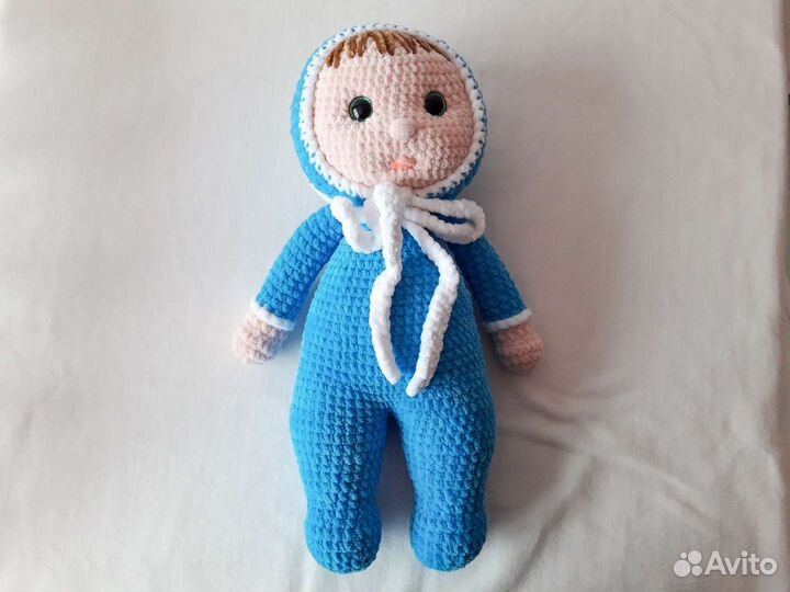 Вязаная куколка