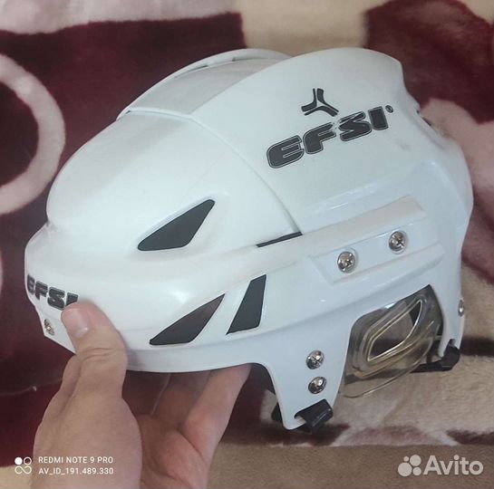 Хоккейный шлем efsi