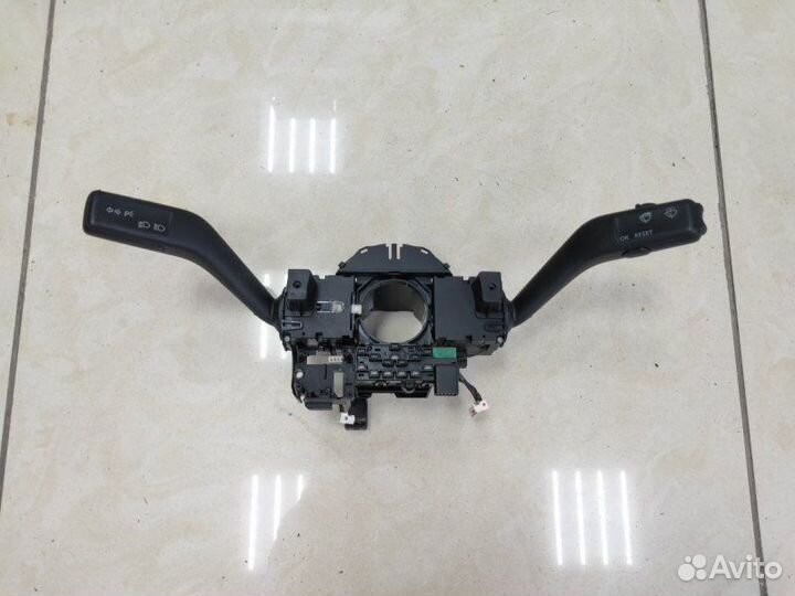 Блок подрулевых переключателей Volkswagen Passat