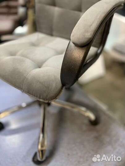 Компьютерное кресло