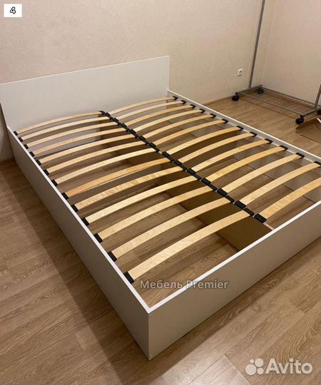 Кровать двухспальная Новая