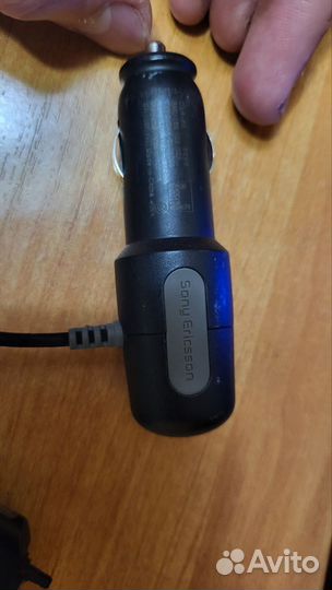Зарядное устройство Sony Ericsson