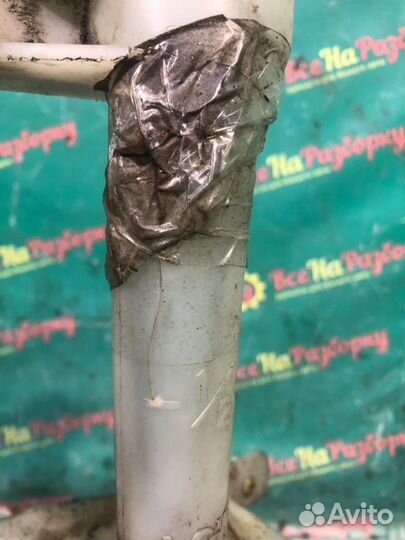 Бачок омывателя Mazda 626 хэтчбек 1.8 Л 1993