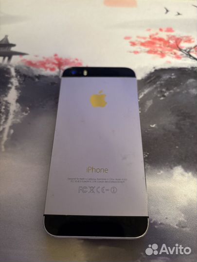 iPhone 5S, 16 ГБ