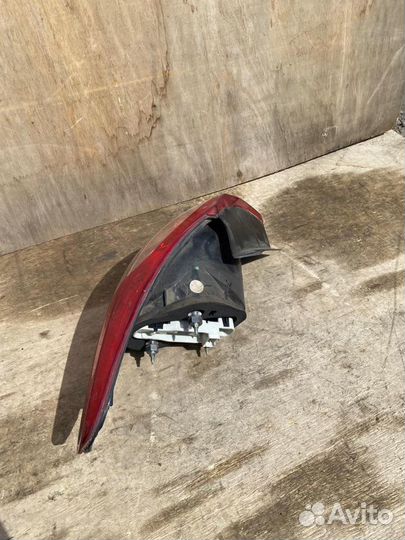 Фонарь задний правый Volkswagen passat cc