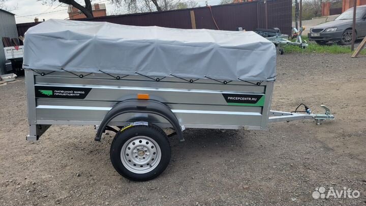 Легковой прицеп 2.2 х 1.3 борт 52см с тентом