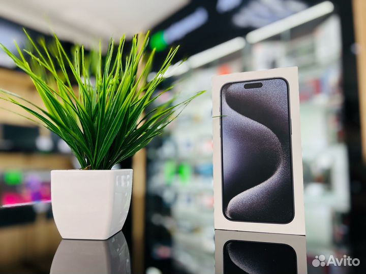 iPhone 15 Pro, 128 ГБ