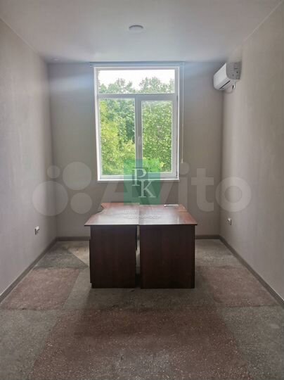 Офис с ремонтом 26 м2 на Паршина