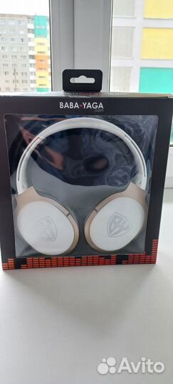 Беспроводные наушники новые