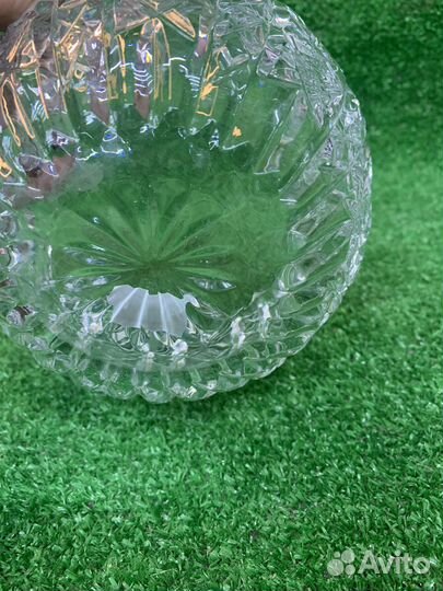 Хрустальная ваза