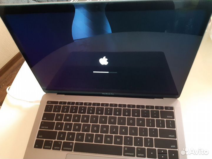 Macbook pro 13 2017 128gb