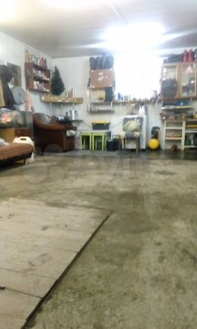 Гараж, > 30 м²