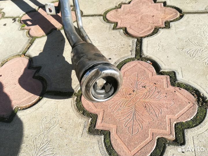 Заливная горловина бензобака форд фокус 1626465