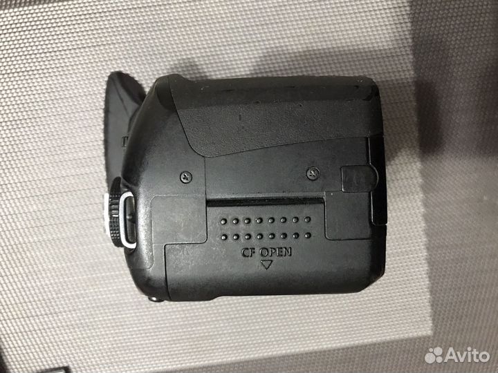 Зеркальный фотоаппарат canon 350D